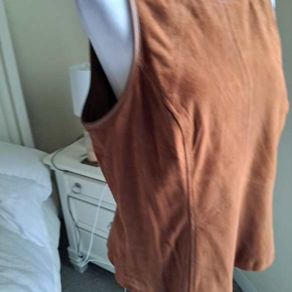 WHBM genuine suede sleeveless bodice top rich Cognac Rust Size 16 - Picture 2 of 8